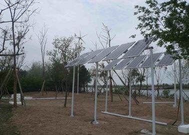 China sistema híbrido solar 3KW e de energias eólicas, sistema de gerador solar das energias eólicas para o local de acampamento fábrica